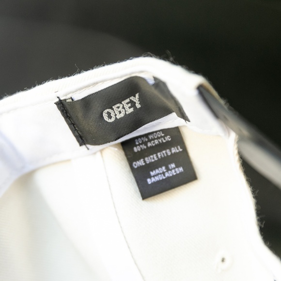 NWOT OBEY Worldwide Propaganda Snapback Hat - Picture 3 of 4